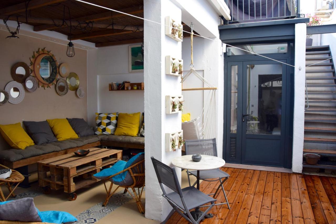 Bed and Breakfast Le Petit Patio Aigues-Mortes Zewnętrze zdjęcie