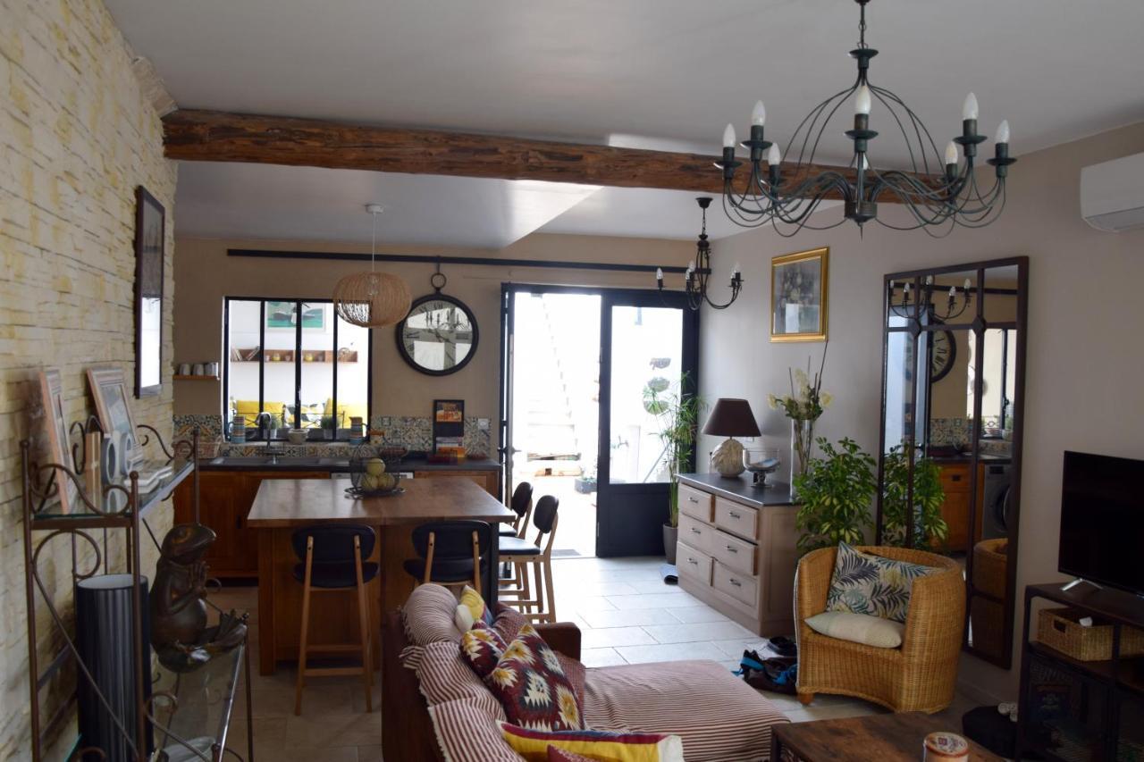 Bed and Breakfast Le Petit Patio Aigues-Mortes Zewnętrze zdjęcie