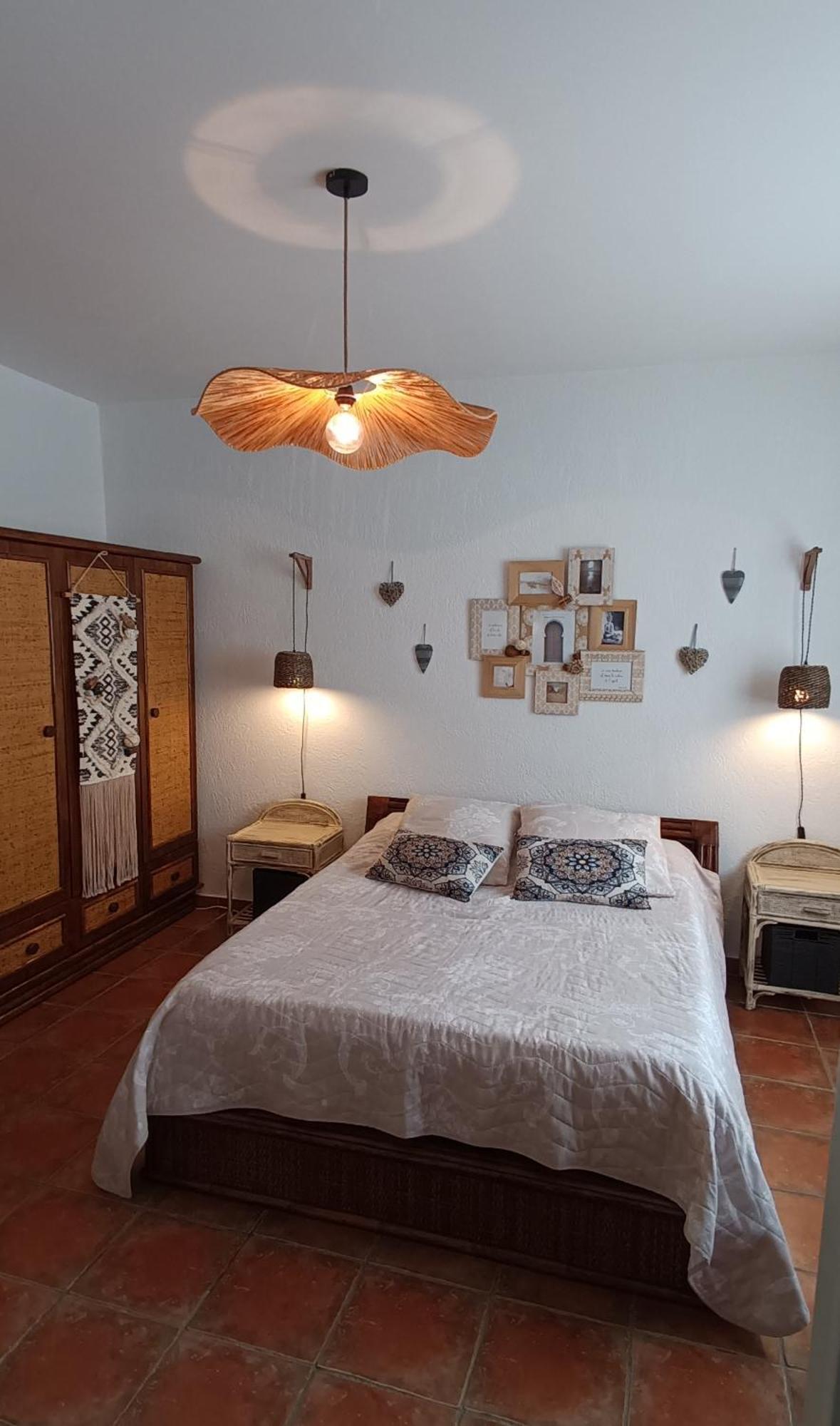 Bed and Breakfast Le Petit Patio Aigues-Mortes Zewnętrze zdjęcie